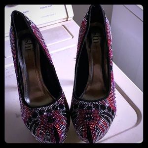 Size 10 beautiful 4 or 5 inch heel only worn twice